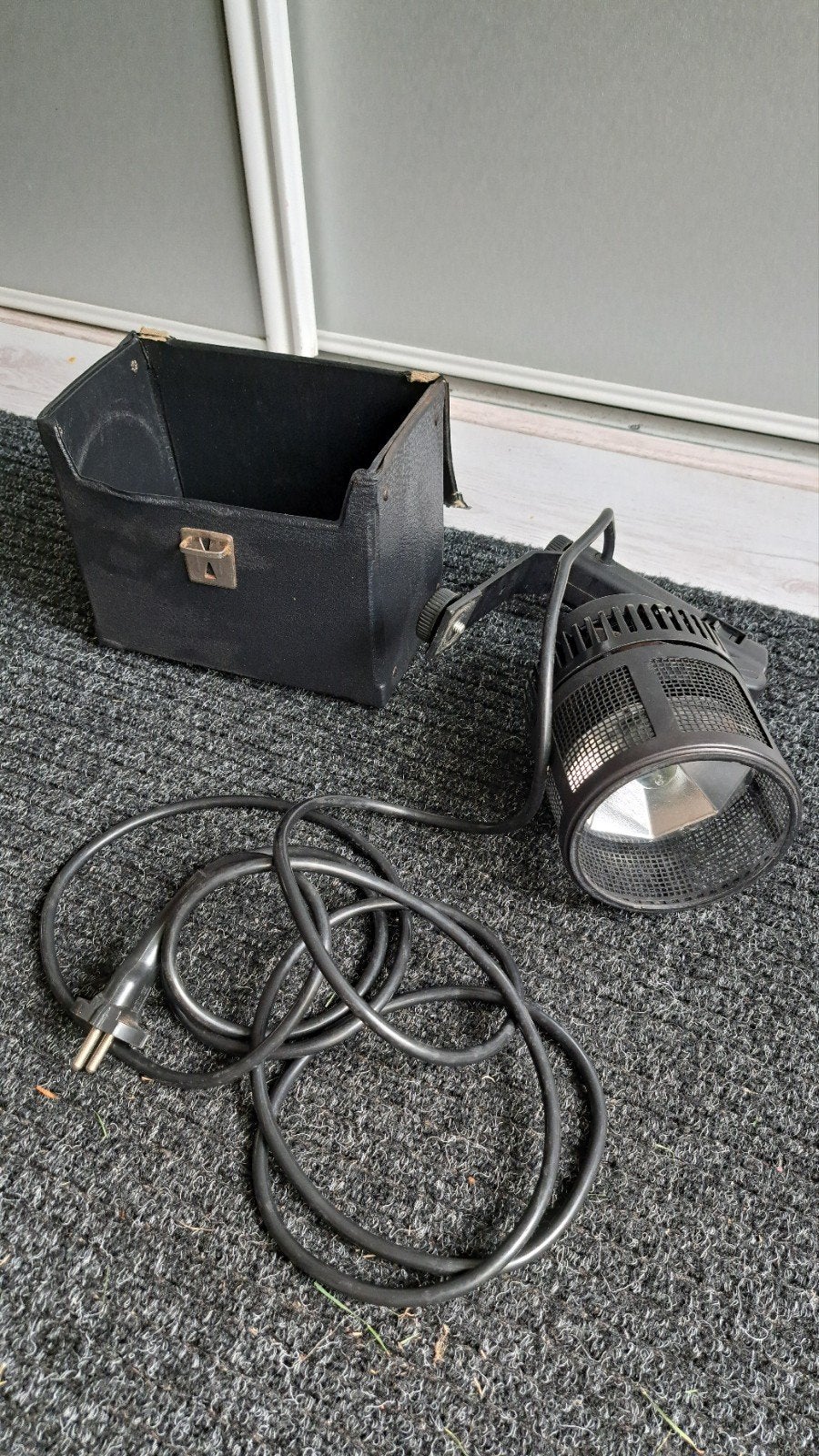 Vintage spotlamp met koffer - Zwart, metaal, Metaal, Overige merken, Gebruikt, Zwart
