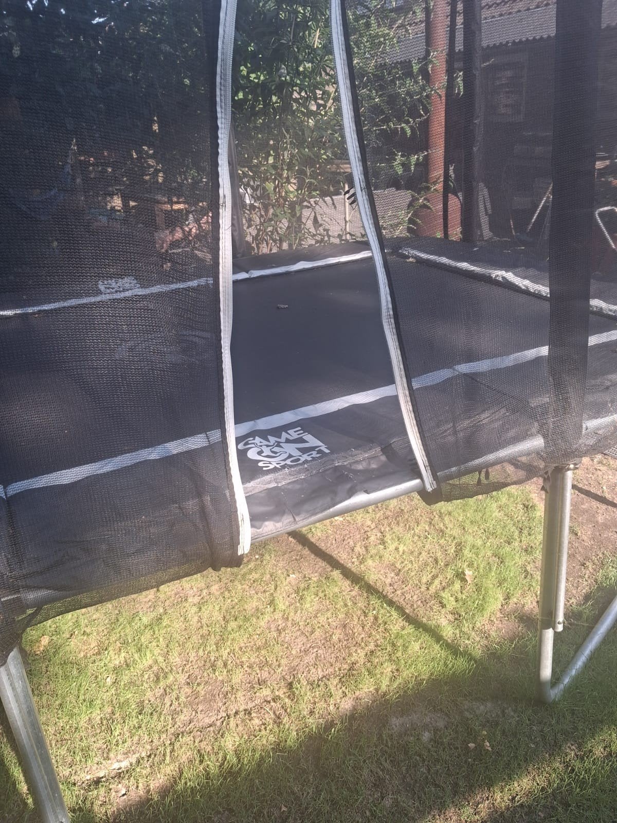 Game On Sport Trampoline met Veiligheidsnet (213x335cm), Ophalen, Zo goed als nieuw