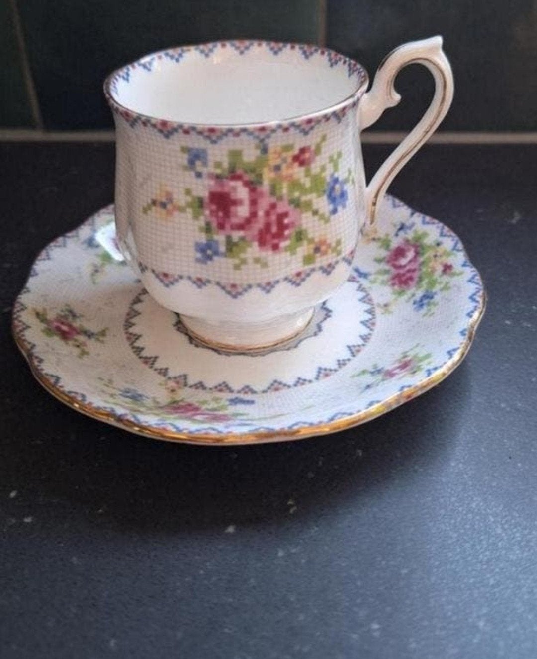 Vintage Royal Albert Bone China Kop en Schotel - Puntgaaf, Ophalen of Verzenden