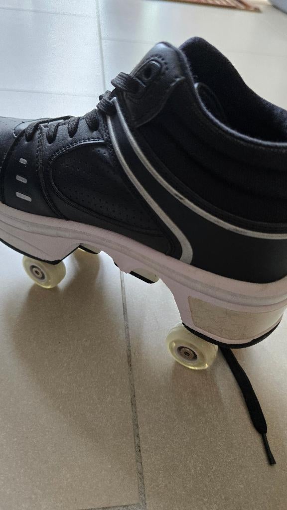 Schoenen met wieltje led lichtende skates maat 37, Overige merken, Kinderen, Overige typen, Ophalen of Verzenden