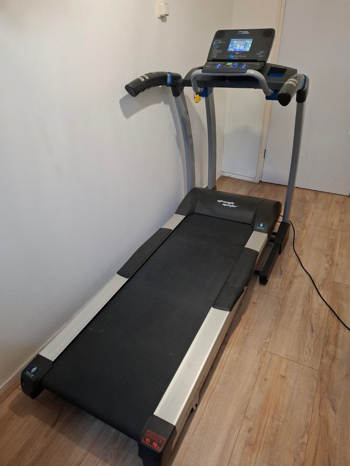 Strength Master TR4000 Loopband, Ophalen, Zo goed als nieuw, Loopband