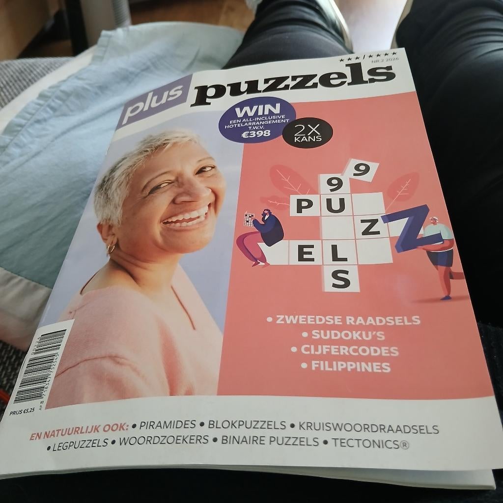 Puzzel boek magazine, Boeken, Tijdschriften en Kranten, Ophalen, Zo goed als nieuw, Overige typen