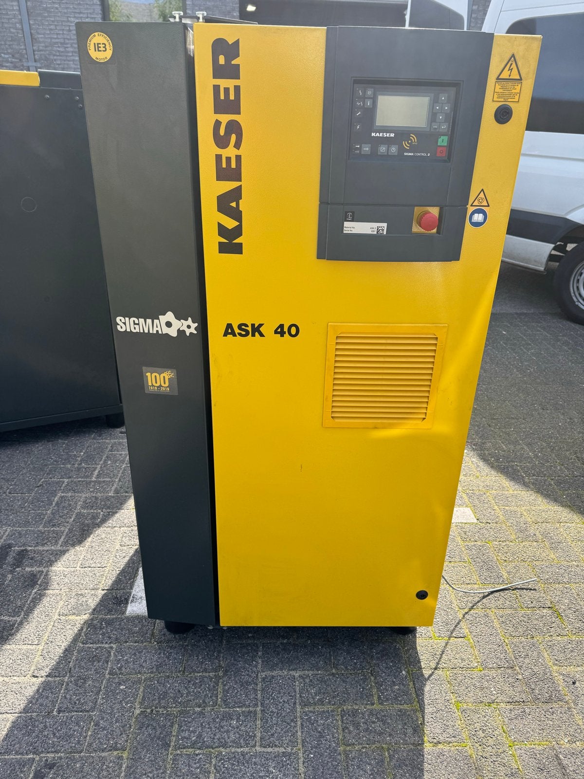 2x Kaeser Sigma ASK 40 Schroefcompressor - Zo goed als nieuw, 10 bar of meer, Zo goed als nieuw, Geluidgedempt, Minder dan 25 liter