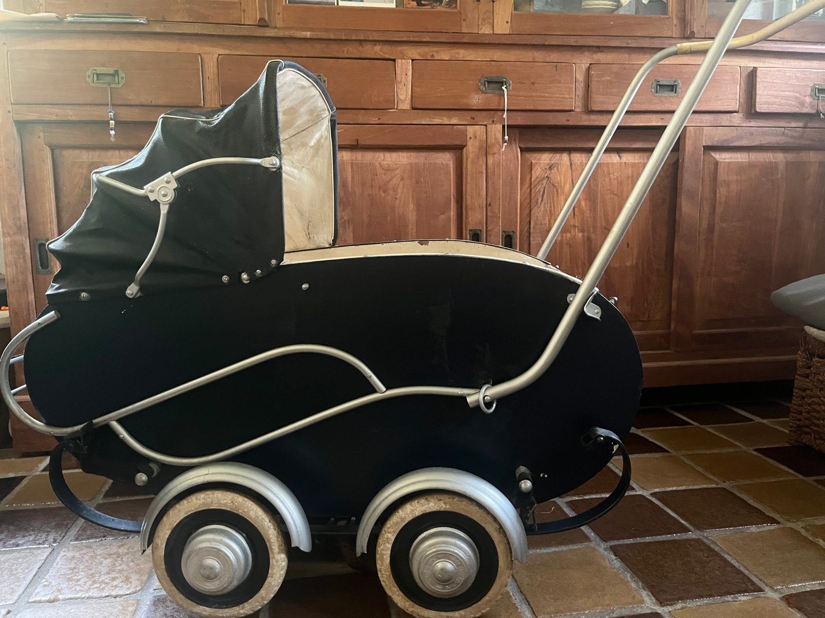 Vintage kinderwagen jaren 50-60, Antiek en Kunst, Ophalen