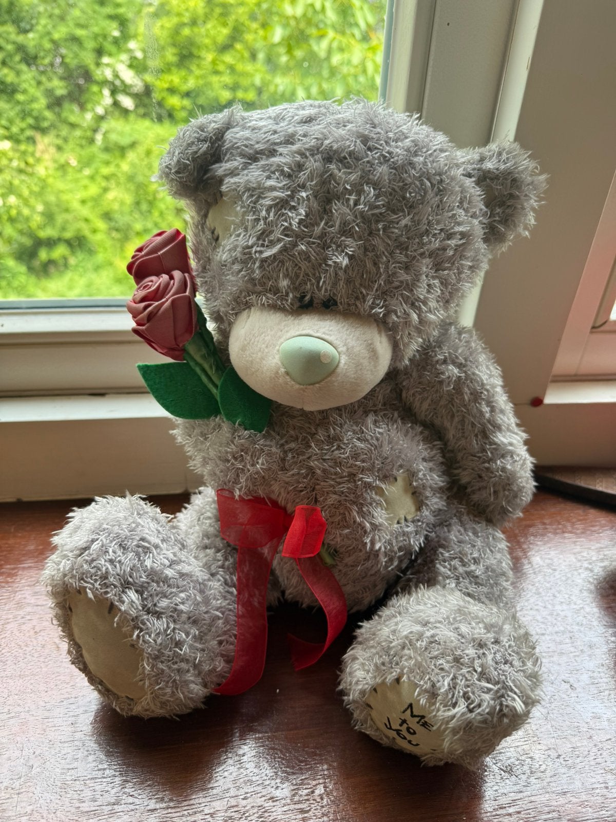 Me to You beer met rode rozen 00s, Verzamelen, Beren en Cherished Teddies, Ophalen of Verzenden, Gebruikt, Stoffen beer, Me To You