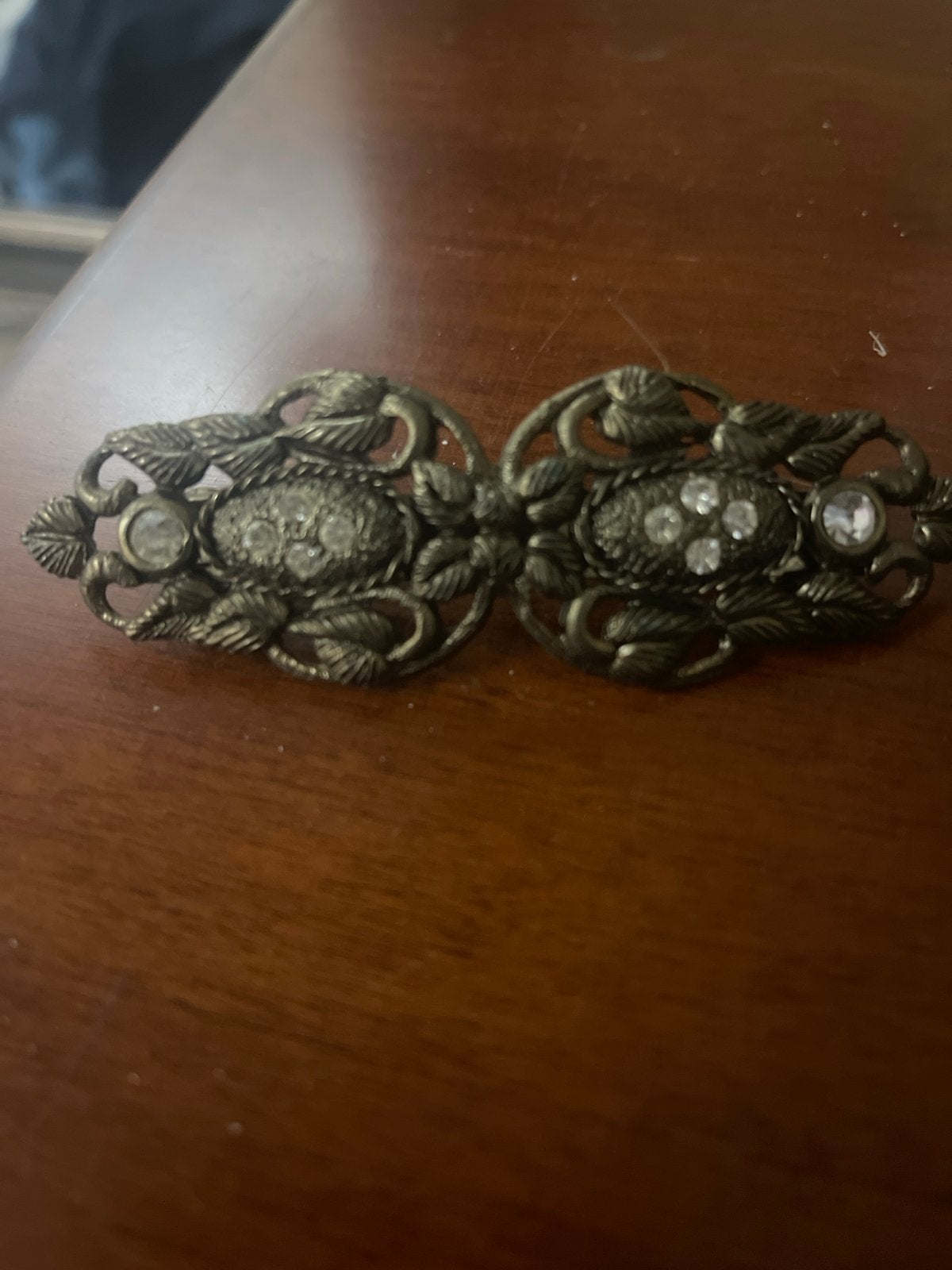 Vintage Haarspeld met Strass en Bladmotief, Overige materialen, Gebruikt, Ophalen of Verzenden, 7 tot 10 cm