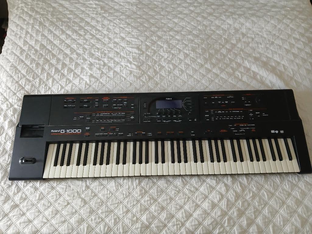 Roland G1000, Ophalen, Gebruikt, 76 toetsen, Roland