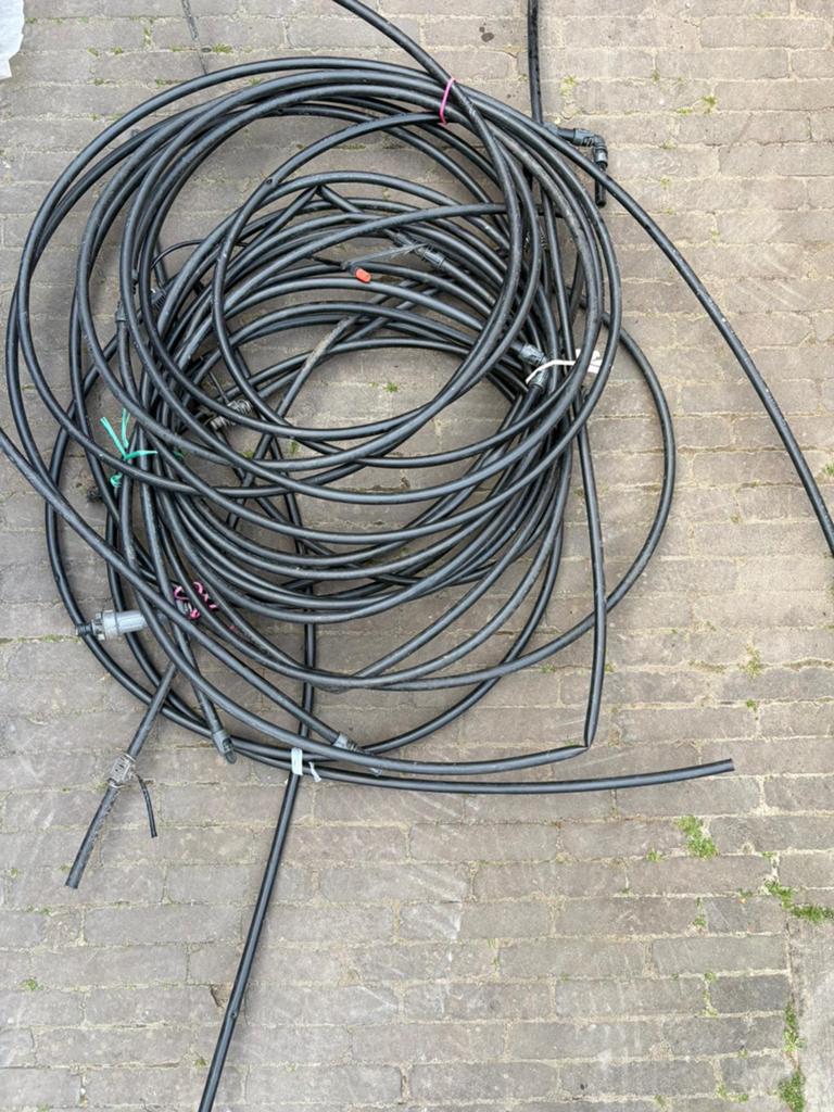 Gardena Micro Drip Systeem: Sproeiers, Druppelaars & Slang, Ophalen