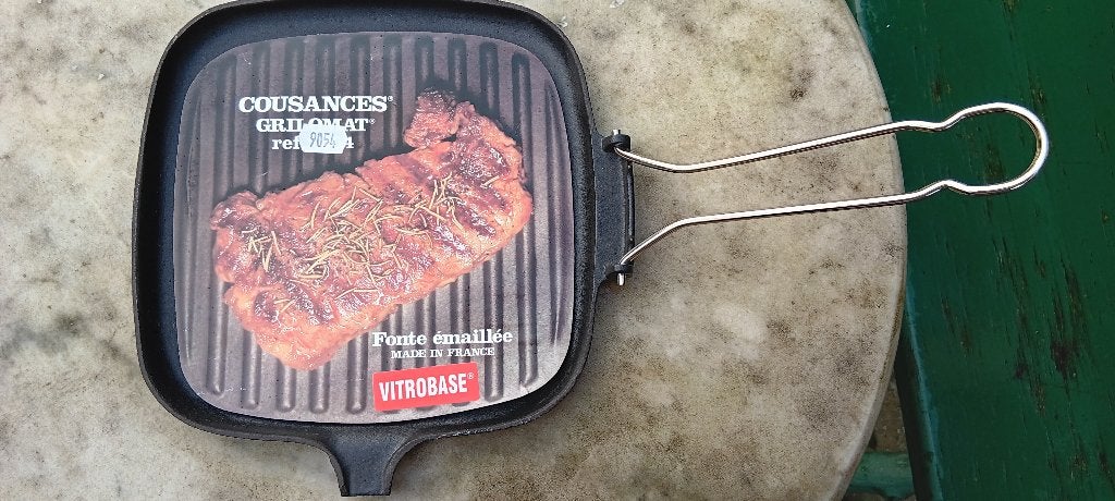 NEW OLD STOCK COUSANCES grillpan afneembaar handvat (G321), Huis en Inrichting, Gietijzer, Nieuw, Le Creuset, Ophalen of Verzenden