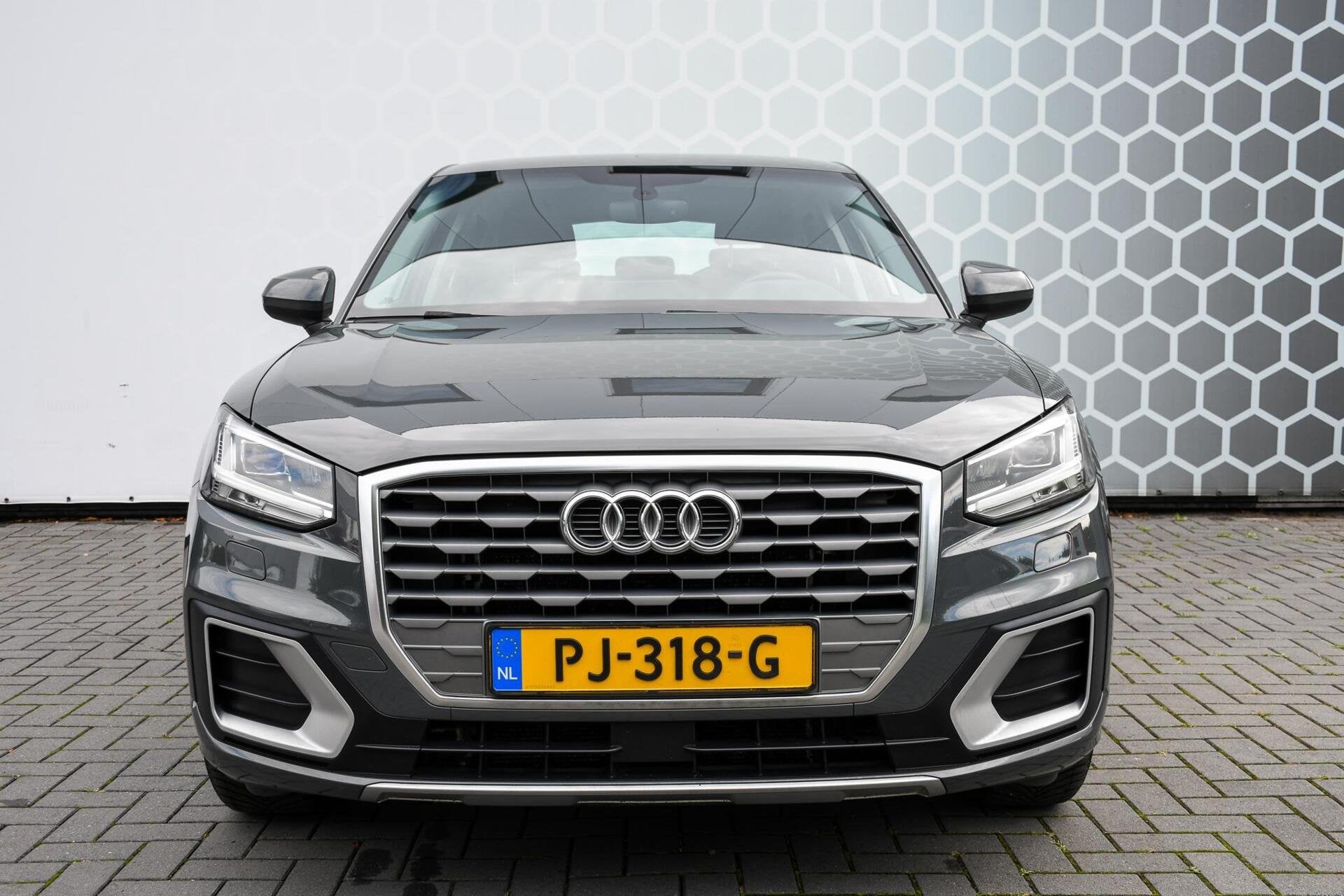 Audi Q2 1.6 TDI Sport Pro Line Trekhaak DSG Automaat NAP km, Auto's, Gebruikt, 4 cilinders, Origineel Nederlands, SUV of Terreinwagen