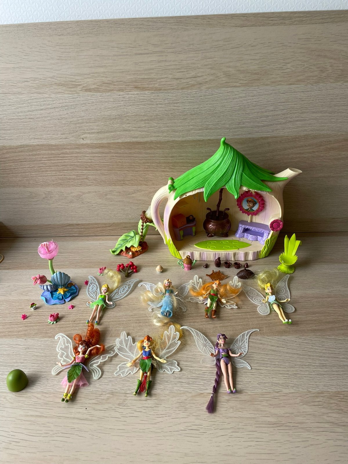 Disney theepoot. Peter Pan, Tinkle bell en andere elfjes, Ophalen, Zo goed als nieuw
