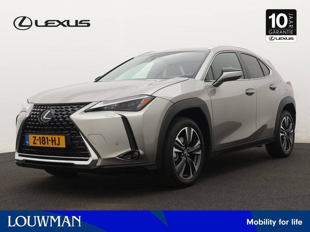 Lexus UX 250h Business Line | Parkeersensoren | Connected Se, Auto's, Lexus, 12 maanden, Stof, Gebruikt, 4 cilinders