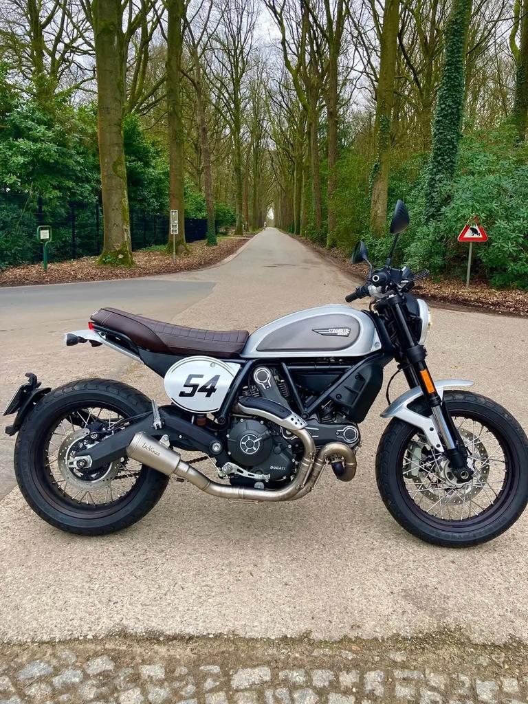 Ducati Scrambler 800 tweezits zadel, Motoren, Ophalen of Verzenden, Nieuw