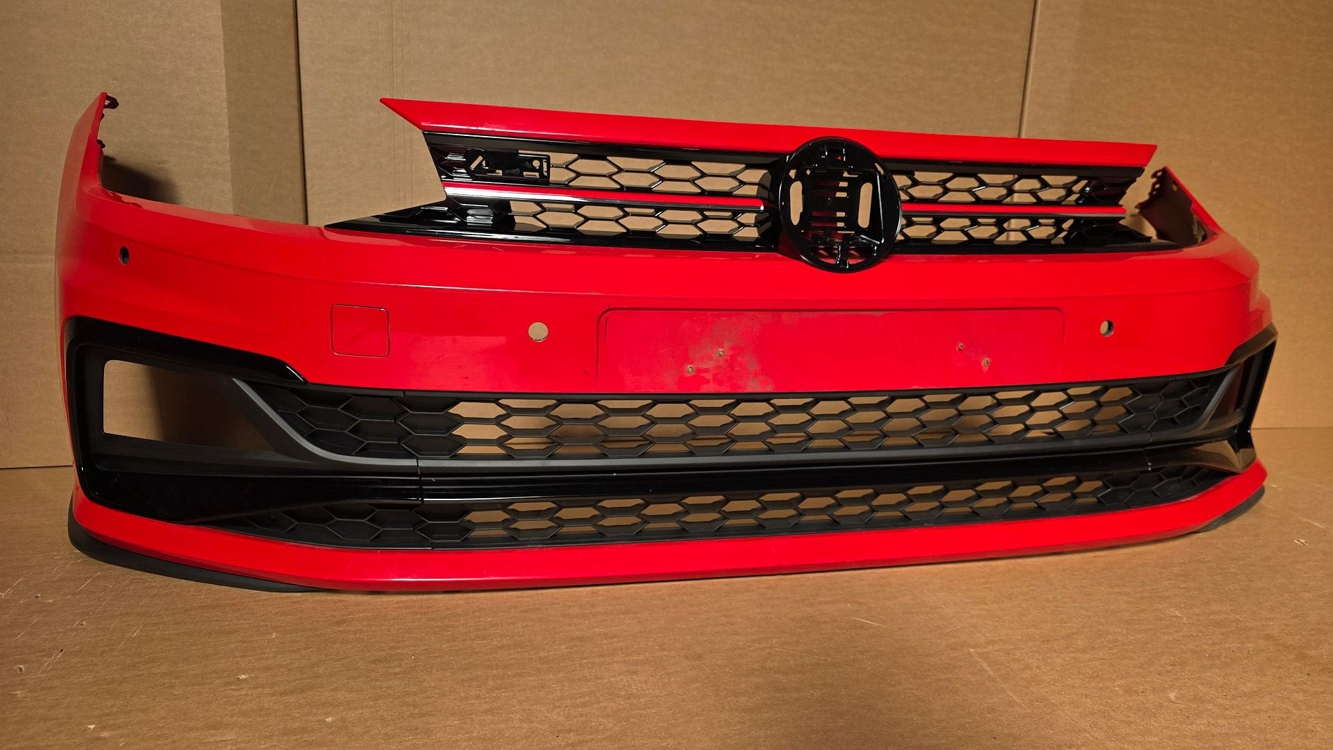 Voorbumper VW Polo 2G AW GTI 4xPDC L P3G bj.2018-2022 Bumper, Gebruikt, -, Ophalen of Verzenden, Bumper