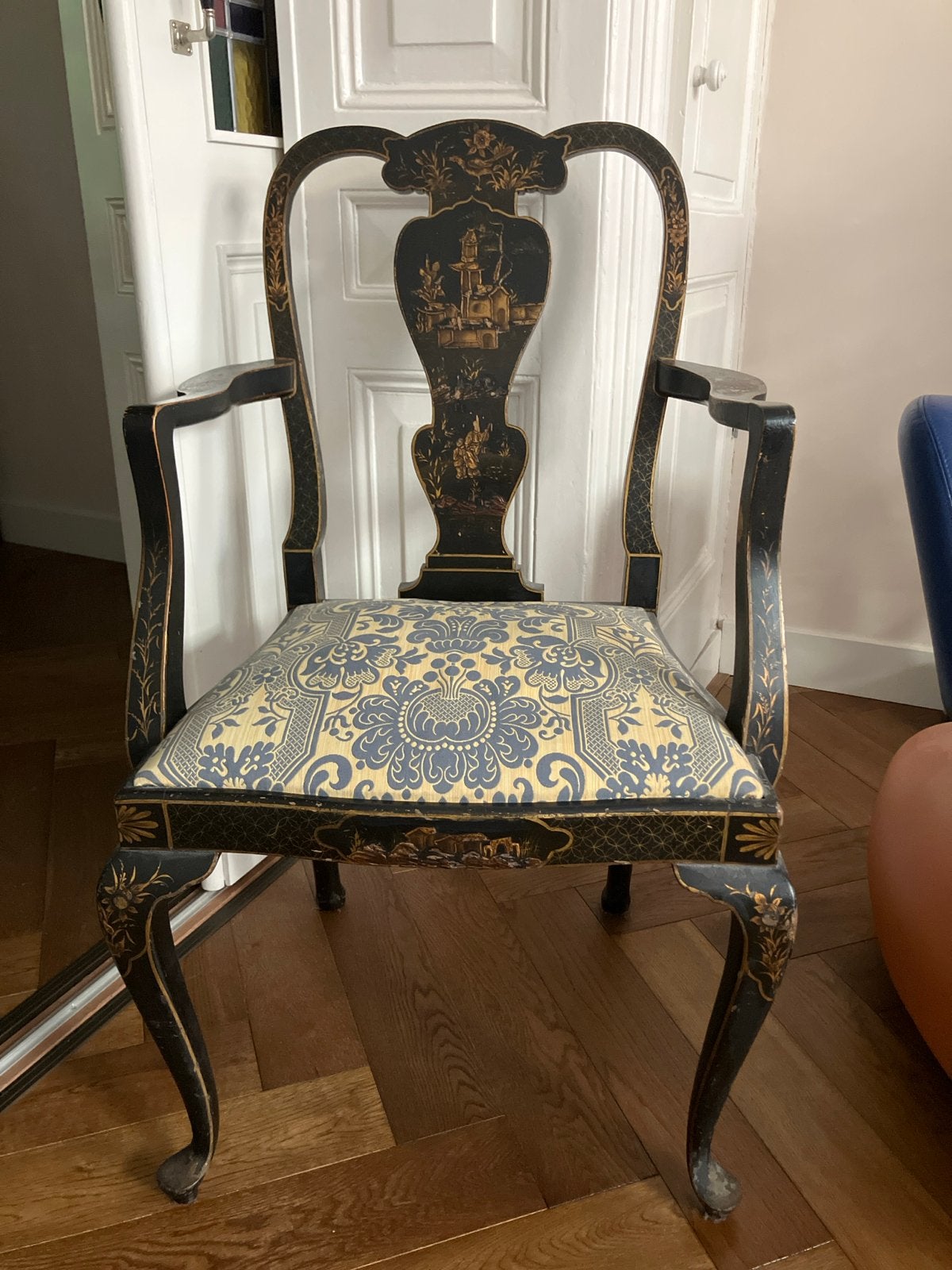 Antieke 19e Eeuwse Queen Anne Stoel met Chinoiserie Decor, Antiek en Kunst, Ophalen