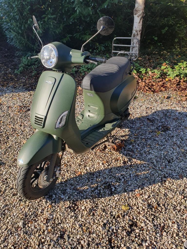 Momo Morino 50 snorscooter, Zo goed als nieuw, Benzine, Ophalen, Overige merken