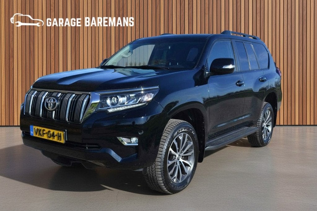 Toyota Land Cruiser 150 2.8 D-4D-F Professional Window Van, Auto's, Toyota, Gebruikt, 4 cilinders, Zwart, Bedrijf