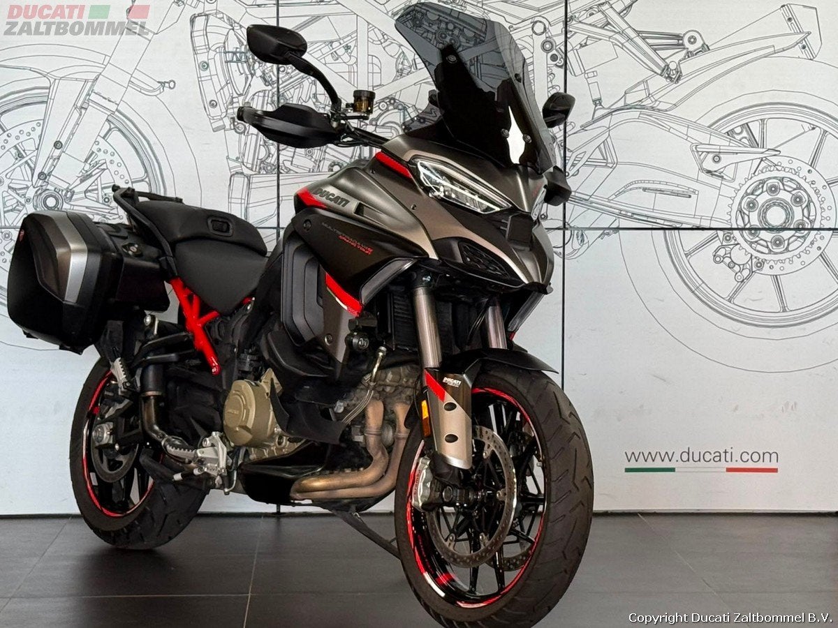 Ducati MULTISTRADA V4 S GRAND TOUR (bj 2024), Bedrijf, Sport, Meer dan 35 kW, 1158 cc