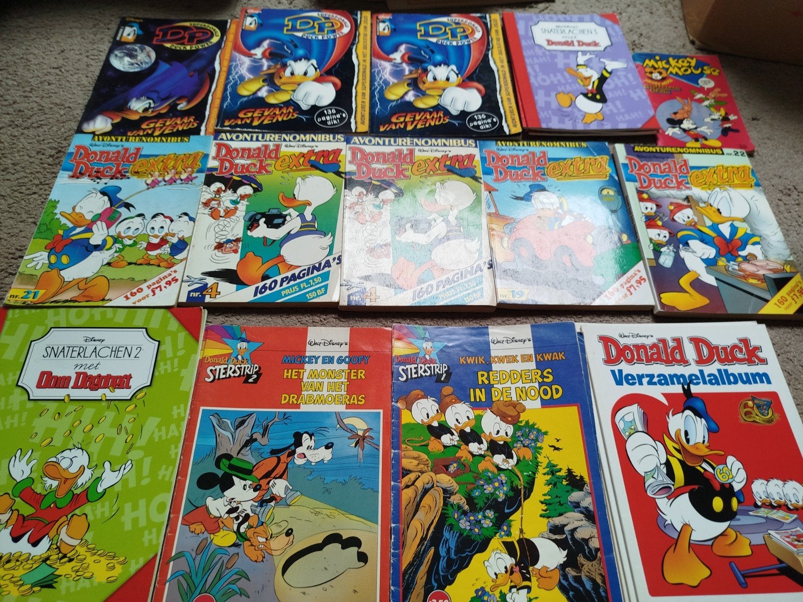 Donald Duck albums met veel speciale en bijzondere uitgaven., Meerdere stripboeken, Ophalen of Verzenden, Gelezen