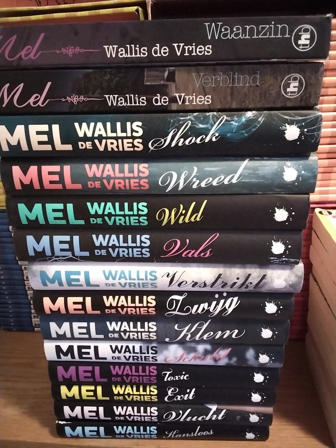 Mel wallis de vries € 5 per stuk zie omschrijving, Ophalen of Verzenden, Zo goed als nieuw