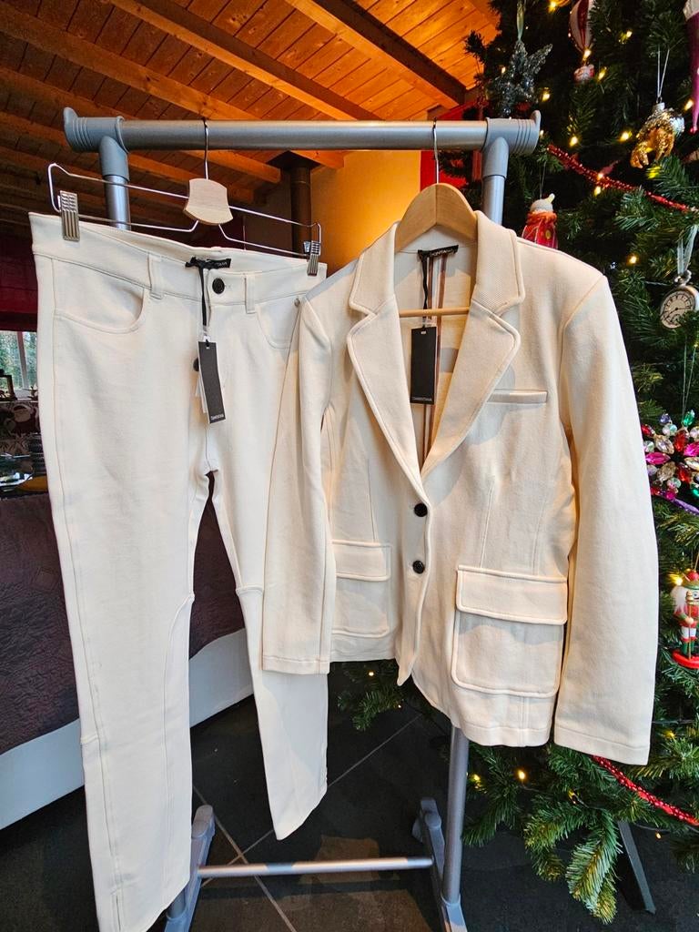 Nieuw Tramontana pak, crème, maat 38 (M), Maat 38/40 (M), Kostuum of Pak, Tramontana, Beige
