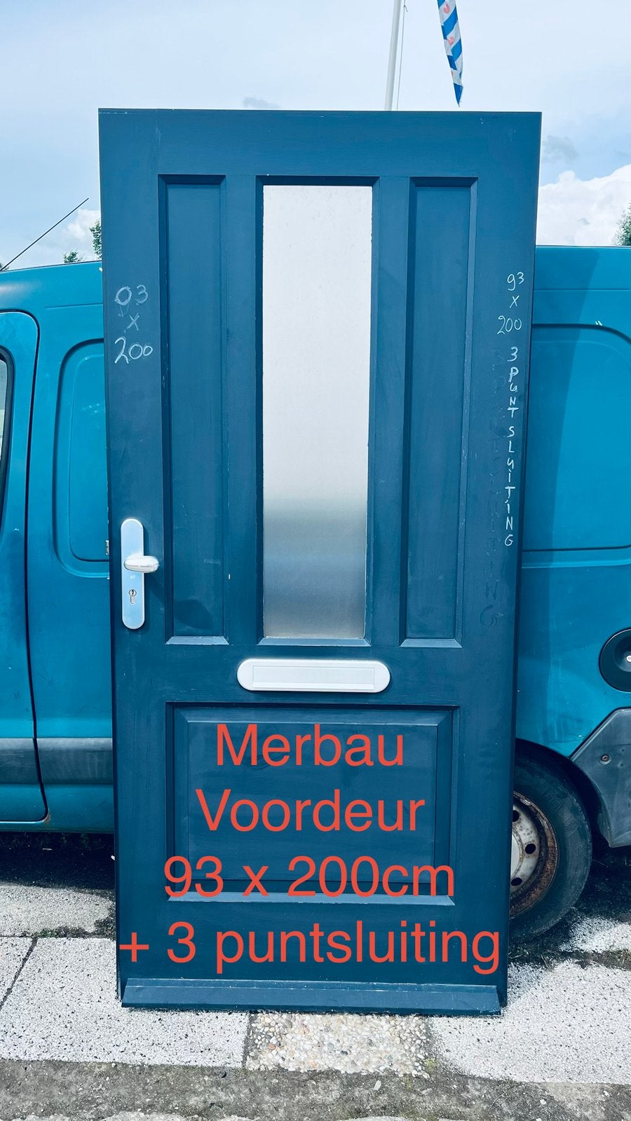 Buitendeur. Merbau deur . met roeden . Buitendeuren 95 stuks, Ophalen of Verzenden, Zo goed als nieuw, Buitendeur