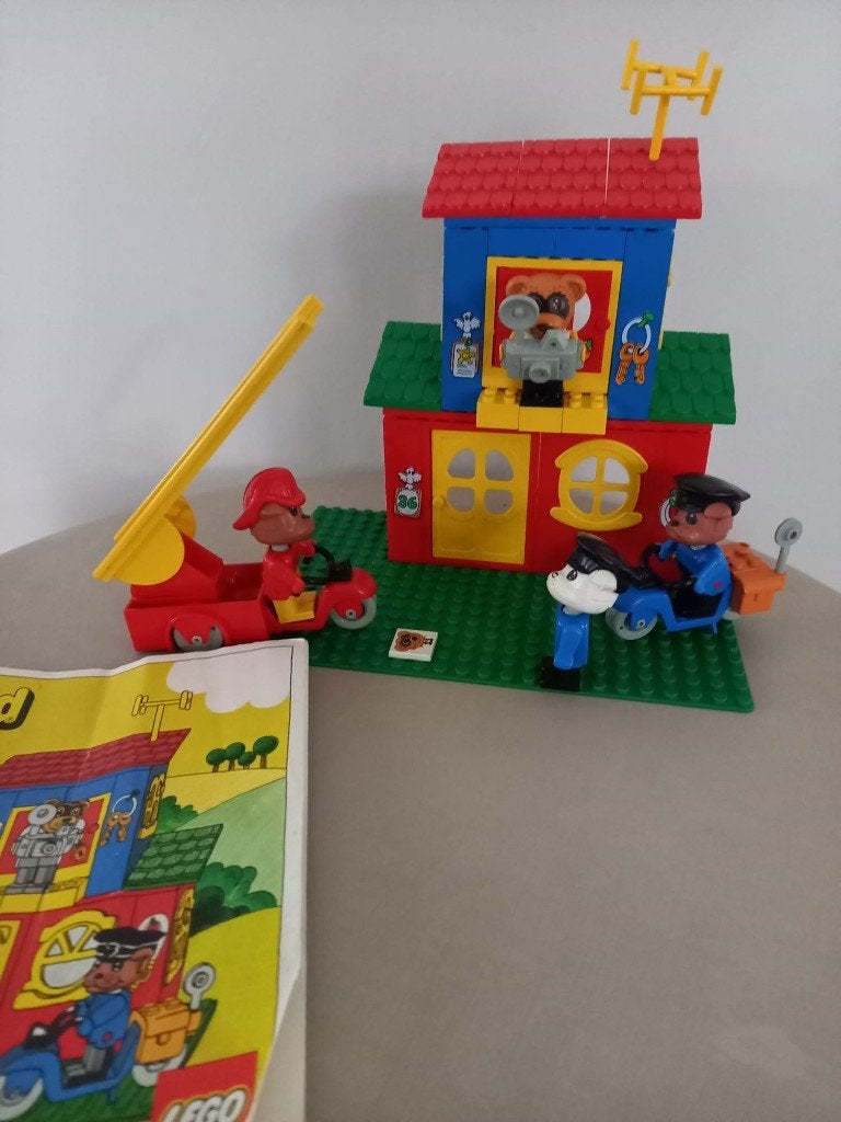 Lego Fabuland Brandweerkazerne 3669 in goede staat, Kinderen en Baby's, Speelgoed | Duplo en Lego, Compleet, Gebruikt, Ophalen of Verzenden