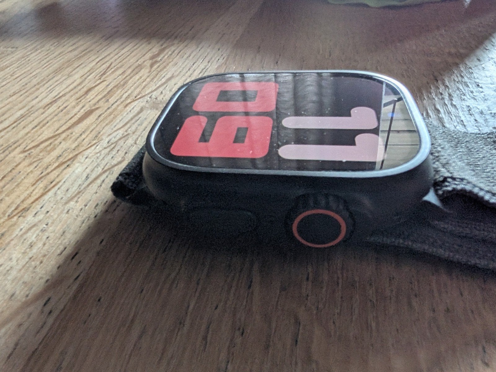 Apple Watch Ultra 3 4G/WiFi met grijs bandje, IOS, Ophalen of Verzenden, Zo goed als nieuw, Waterdicht