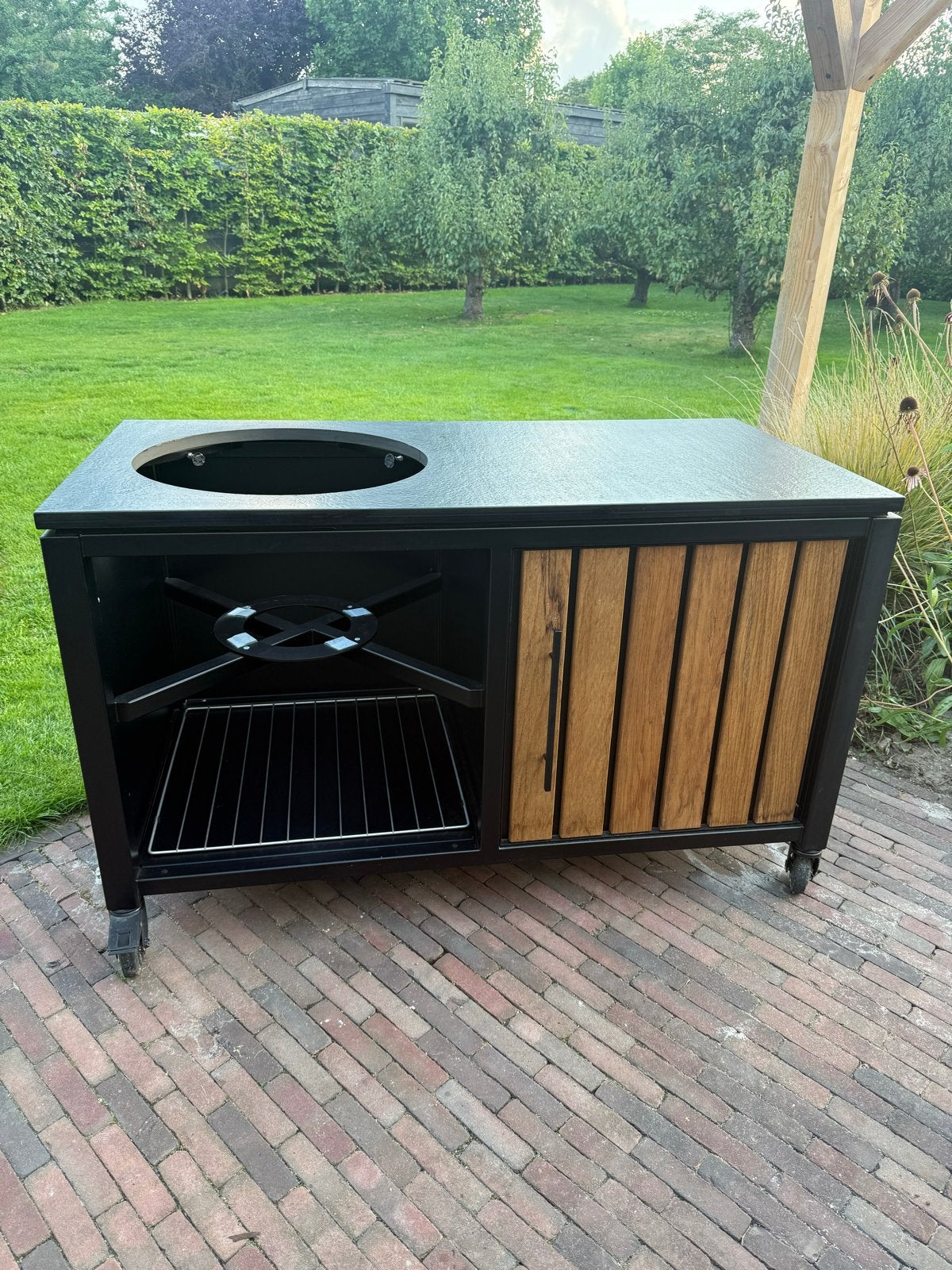 Luxe buitenkeuken voor kamado, Tuin en Terras, Ophalen, Nieuw, Houtskool, Vrijstaand