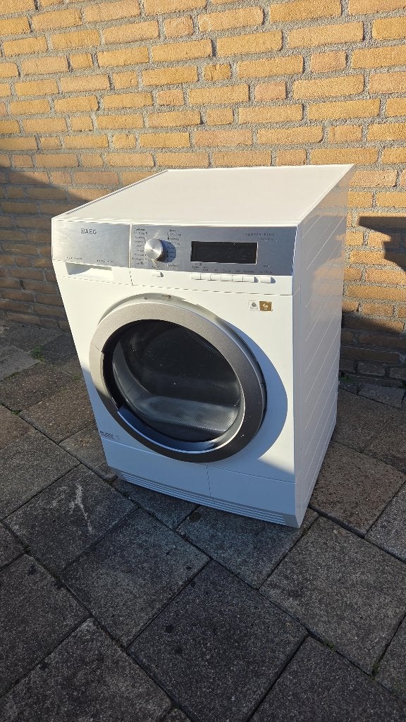 Foto 3 van Warmtepompdroger merk AEG. 8 kilo. Energieklasse A+++.