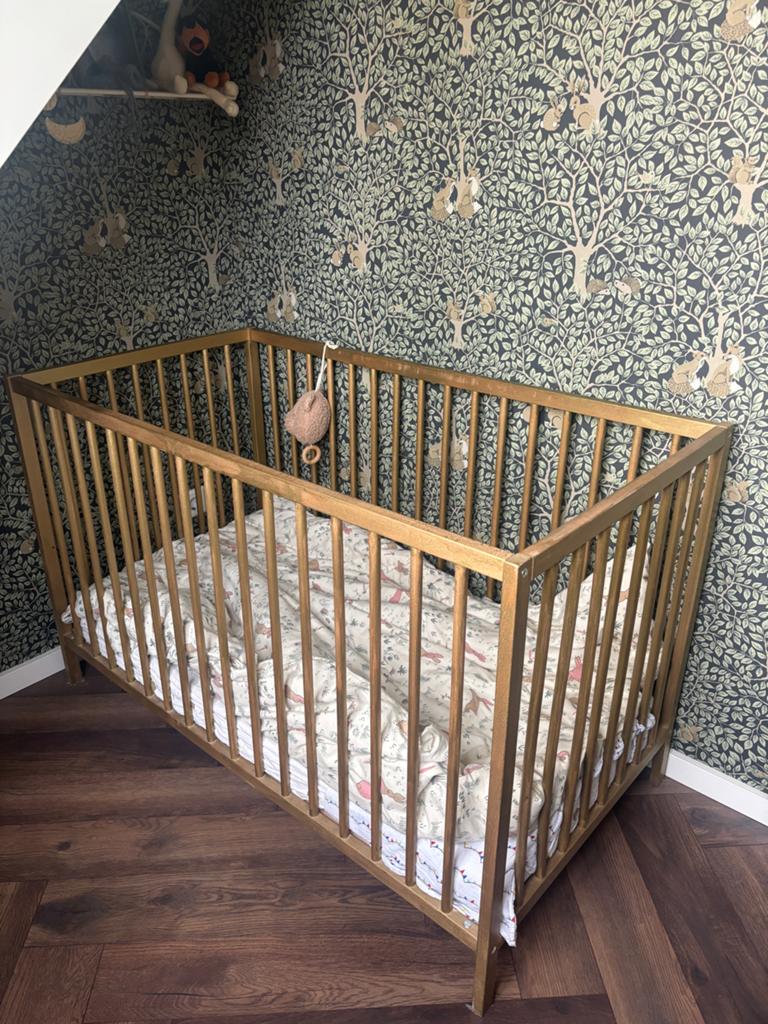 IKEA Ledikant met matras (goud), Ophalen, Gebruikt, Minder dan 140 cm, Matras