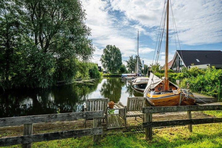 Ligplaats ad openbare weg, unieke kans!, Herfst, Binnen en Buiten