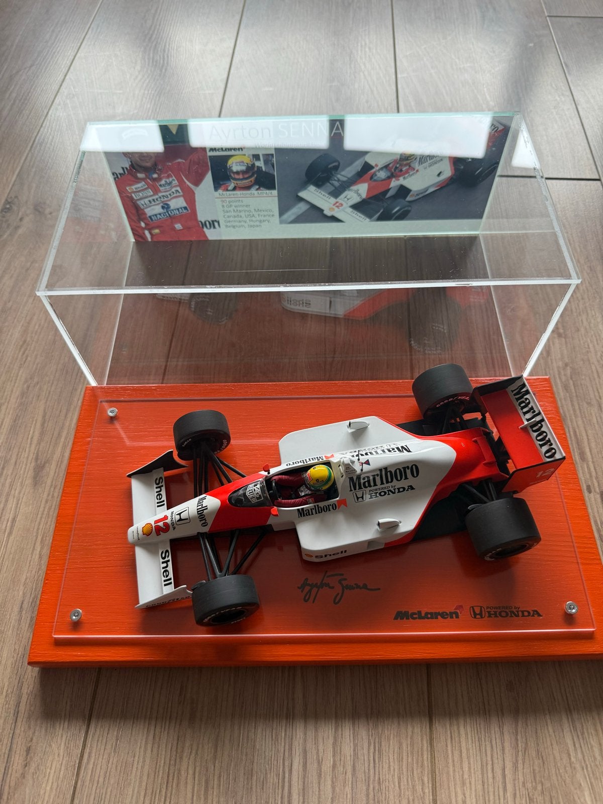 Ayrton Senna McLaren Honda MP4/4 1988 Wereldkampioen 1:18, Ophalen of Verzenden, Gebruikt, Auto, MiniChamps
