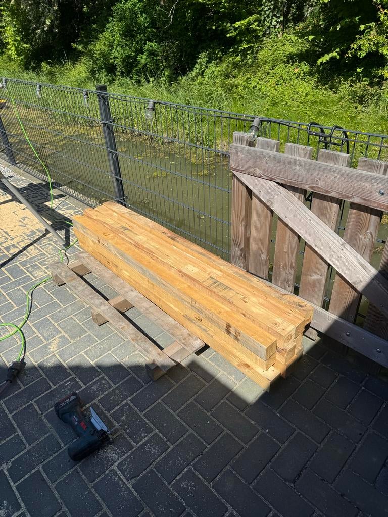 Balkhout 7,5x7,5x174cm - Ideaal voor diverse projecten, Doe-het-zelf en Verbouw, Hout en Planken, Gebruikt, Balk, Overige houtsoorten