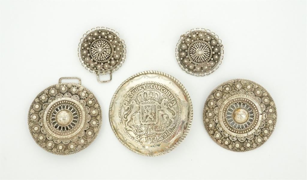 Zeeuwse Zilveren Mantelhaken tevens Broche  en Broekstuk 7cm, Ophalen of Verzenden, Zilver