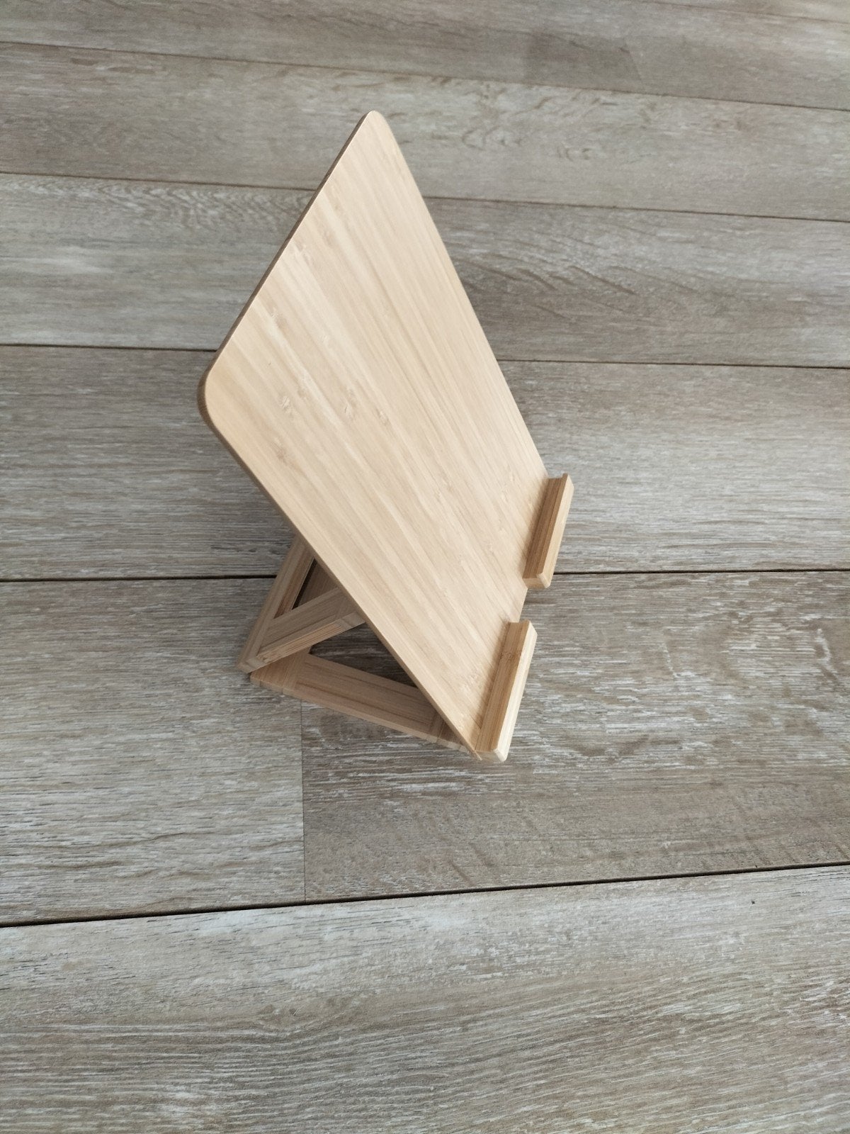 IKEA GRIMAR Houder voor tablet, bamboe, Ophalen of Verzenden, Zo goed als nieuw