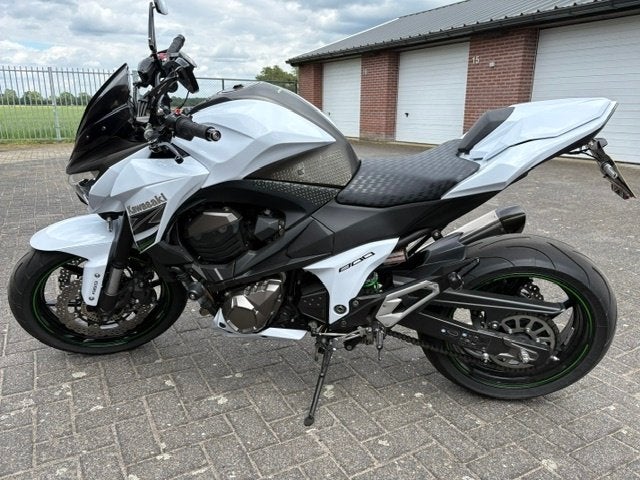 Unieke Kawasaki Z800, Motoren, Motoren | Kawasaki, Gebruikt, Particulier, 800 cc, Sportuitlaat