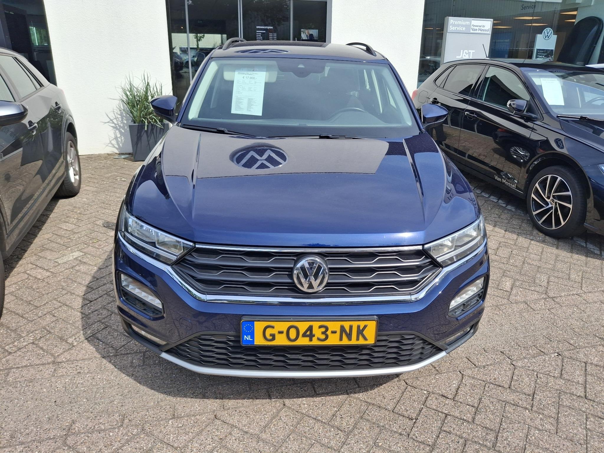 Volkswagen T-Roc 1.5 TSI Style | ACHTERUITRIJCAMERA | TREKHA, Auto's, Volkswagen, Voorwielaandrijving, 12 maanden, Stof, 4 cilinders