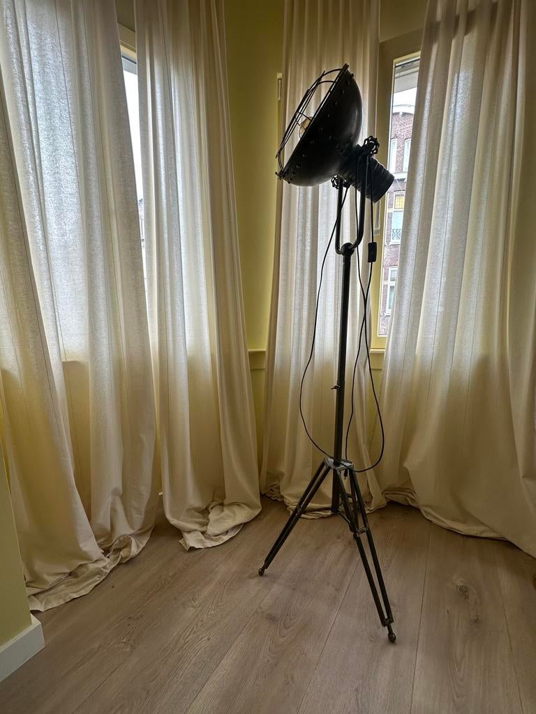 Studio lamp, Ophalen, Zo goed als nieuw