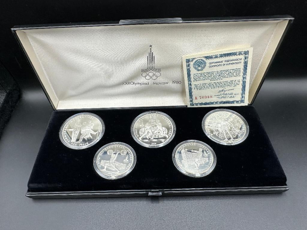 Rusland - 5 + 10 Roebel 1979 Olympische Spelen., Ophalen of Verzenden, Rusland, Zilver