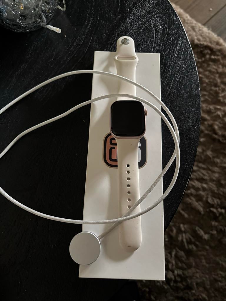 Apple Watch Series 10 GPS + Cellular - Zo goed als nieuw, Ophalen of Verzenden, Zo goed als nieuw
