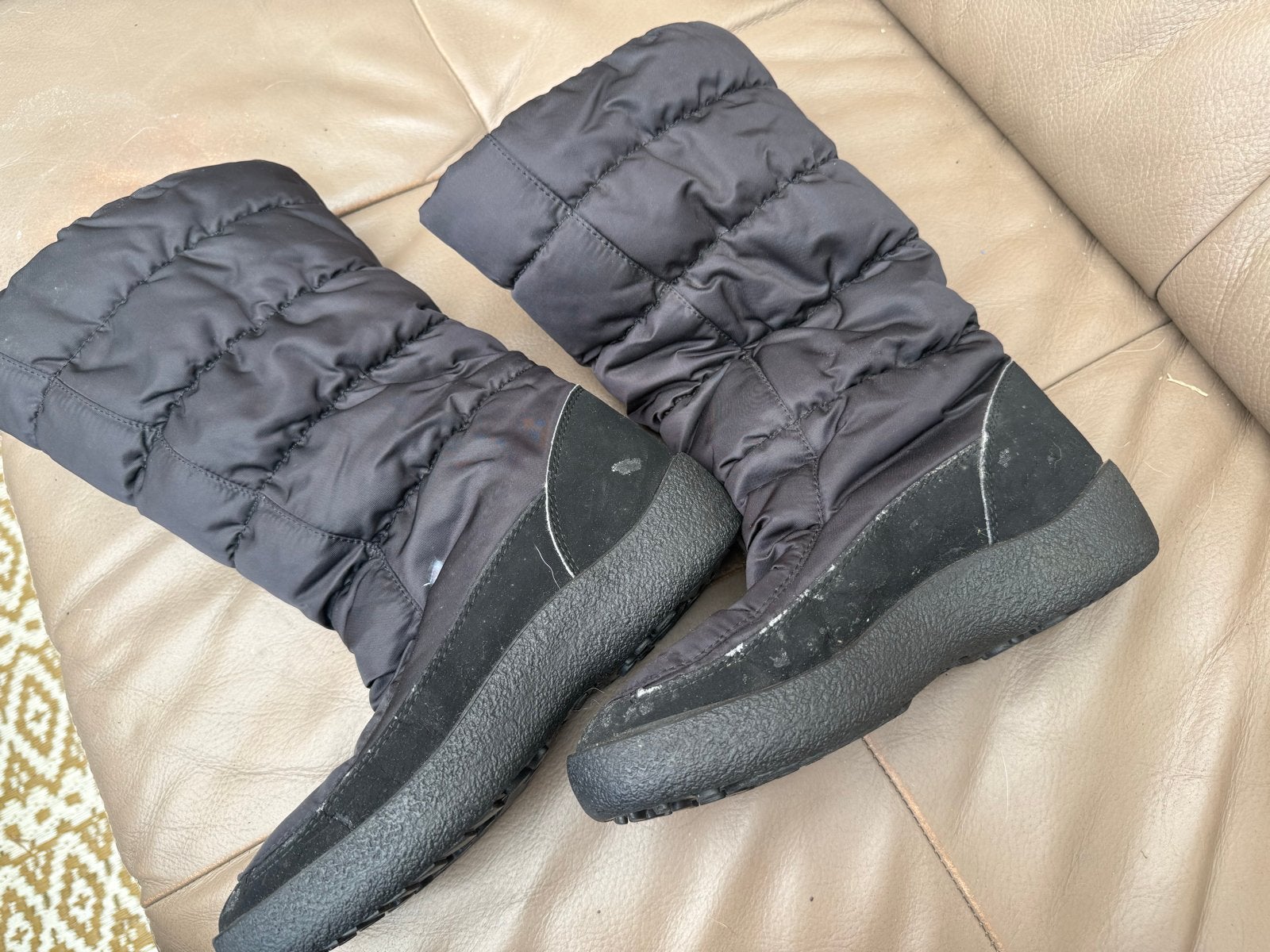 Snowboots maat 36 zo goed als nieuw, Ophalen of Verzenden, Zo goed als nieuw, Zwart, Snowboots