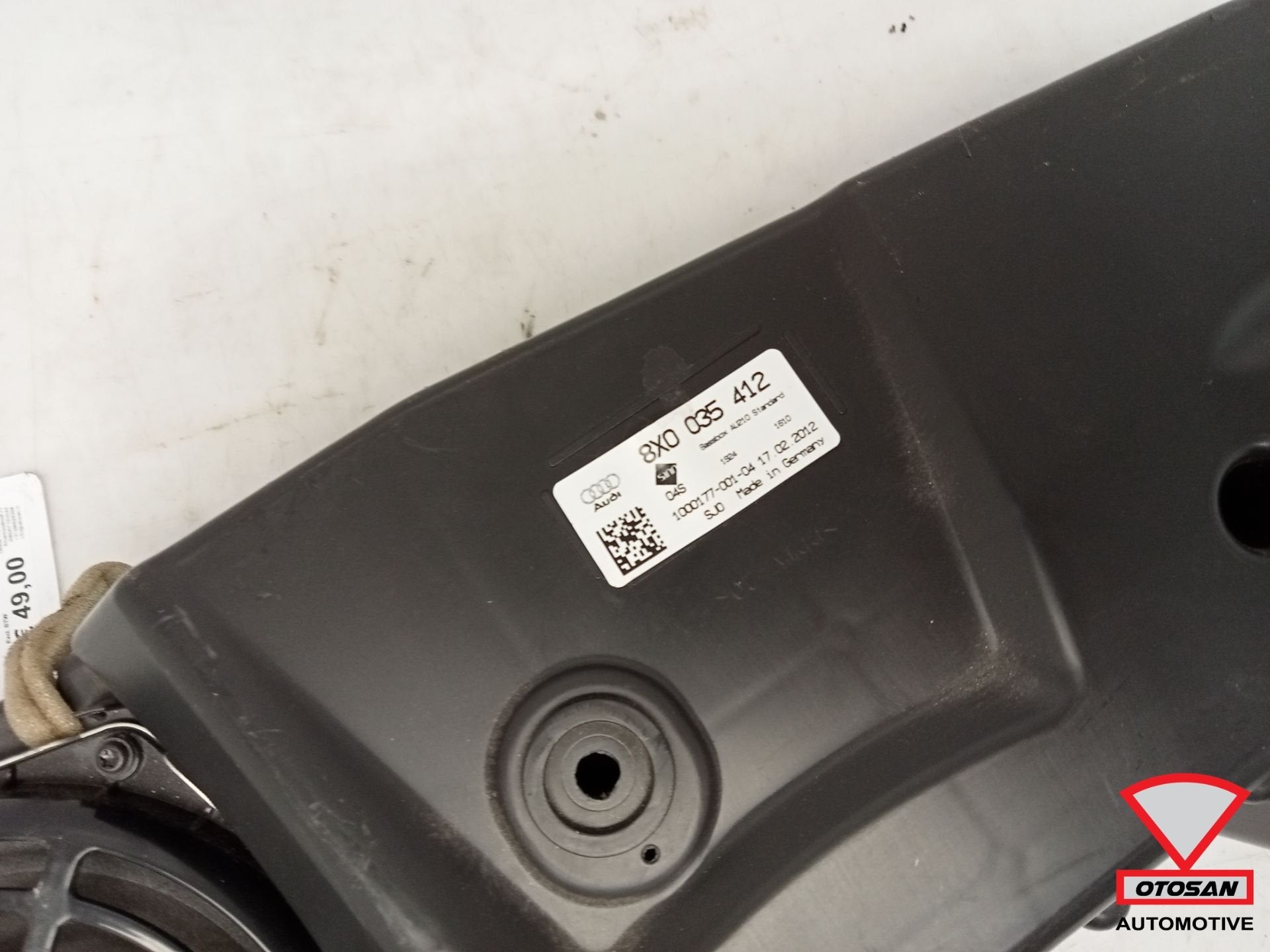 Audi A1 8X 8XA Subwoofer Speaker 8X0035412, Gebruikt, AUDI AG, Auto-Union-Strasse 1
85045  Ingolstadt, DE, Kundenbetreuung@audi.de
