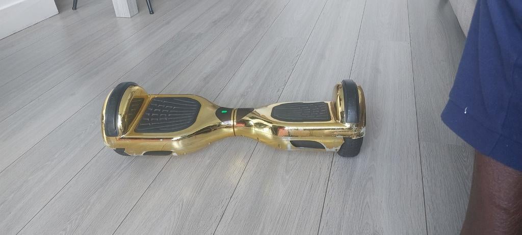 Hoverboard met Bluetooth, Ophalen of Verzenden, Zo goed als nieuw