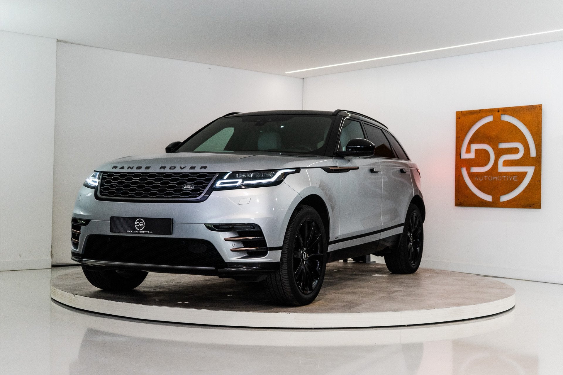Land Rover Range Rover Velar 2.0 I4 Turbo AWD R-Dynamic S 25, Auto's, Gebruikt, 4 cilinders, Range Rover Velar, Bedrijf