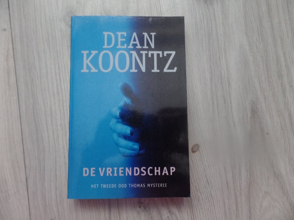 Dean Koontz De vriendschap, Boeken, Ophalen of Verzenden, Zo goed als nieuw, Dean Koontz, Amerika