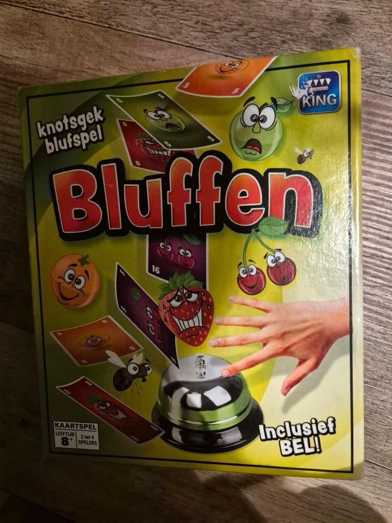 bluffen kaartspel, Hobby en Vrije tijd, Gezelschapsspellen | Kaartspellen, Ophalen of Verzenden, Gebruikt
