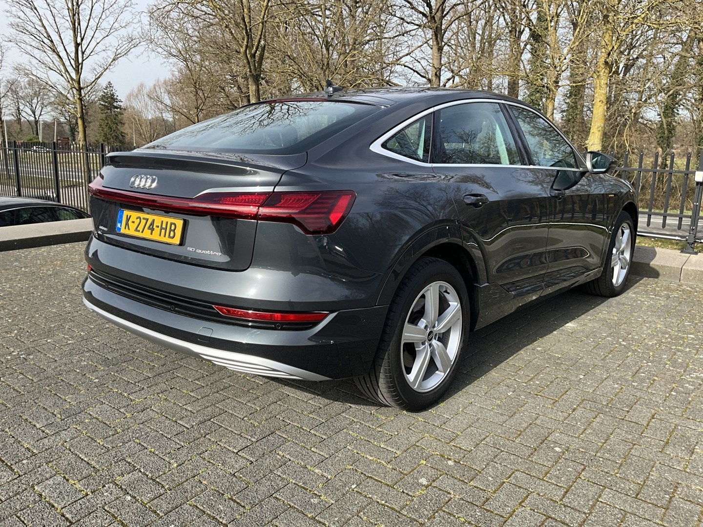 Audi e-tron 50 Quattro 94% SOH Sportback Business | Pano | L, Auto's, Automaat, Gebruikt, Zwart, 71 kWh