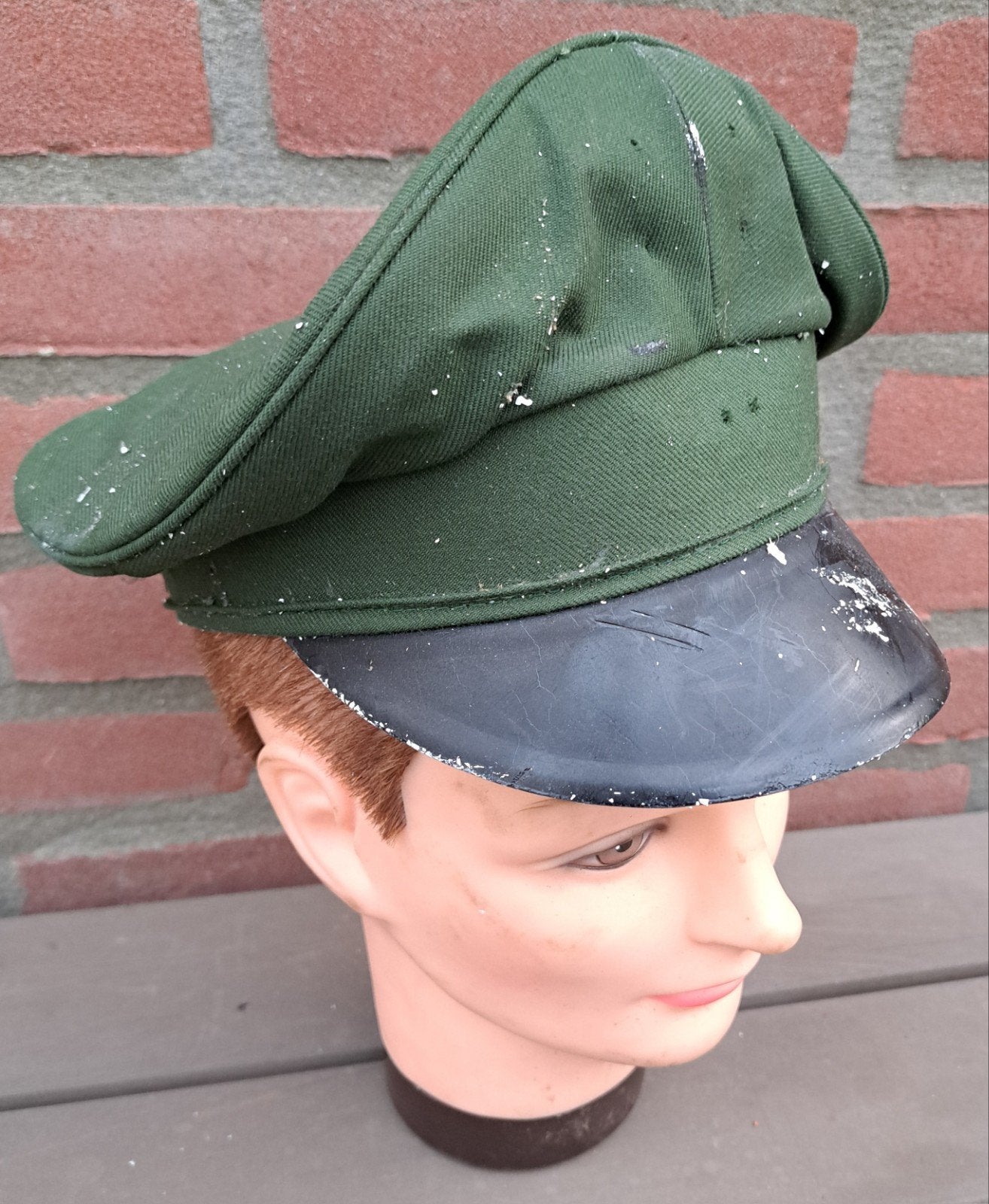 Duitse Leger Schirmmütze ook voor chauffeurs, postbodes enz., Ophalen of Verzenden, Gedragen, Carnaval, Kleding