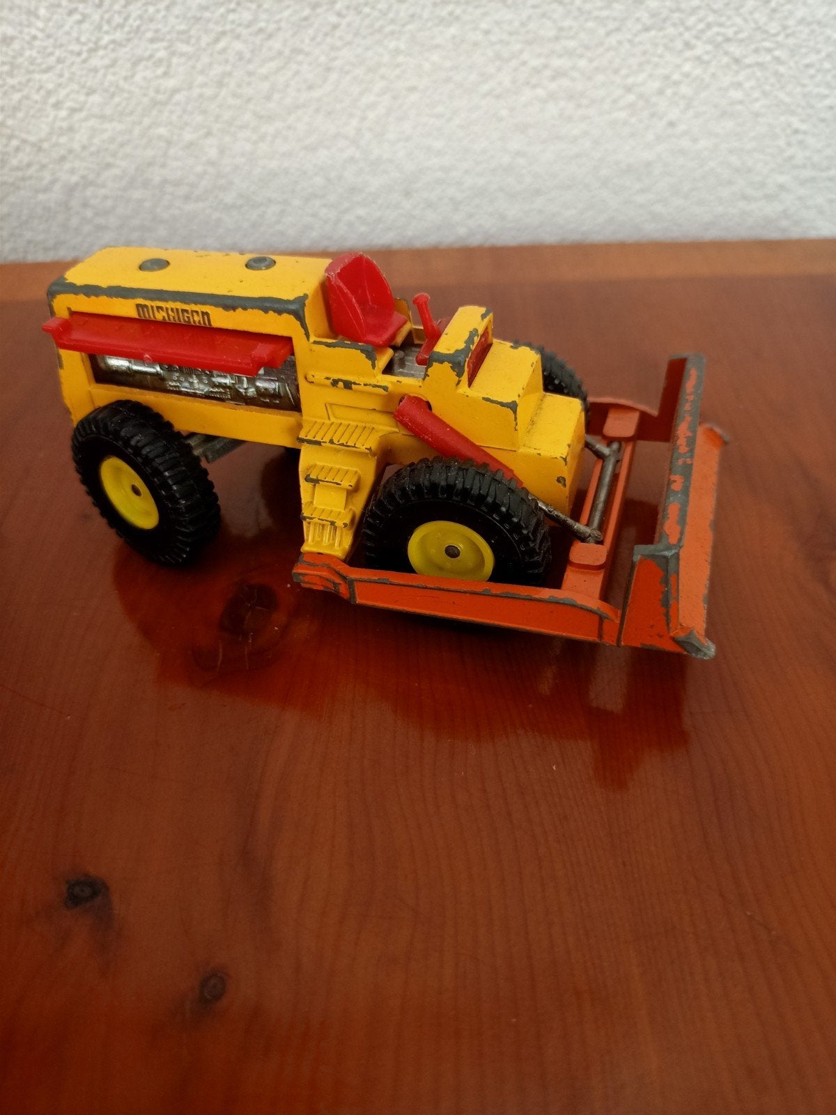 Siku V-Serie V 326 Plainer Traktor Michigan, Hobby en Vrije tijd, Ophalen of Verzenden, Gebruikt, Tractor of Landbouw